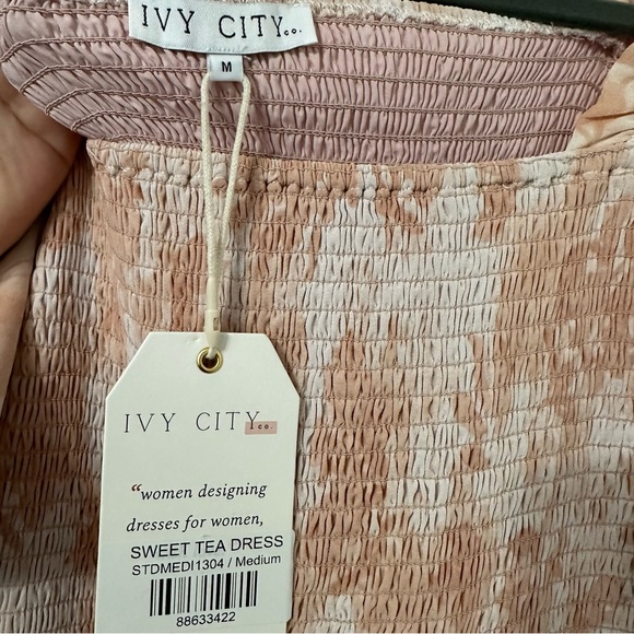 Ivy City Women’s Midi Tiered Flowy Blush Modest Sweet Tea Dress Size M - Picture 2 of 5